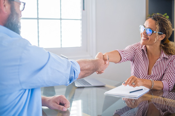 Speakers Who Get Results | Christina Bui | Recruiting The Right Leaders